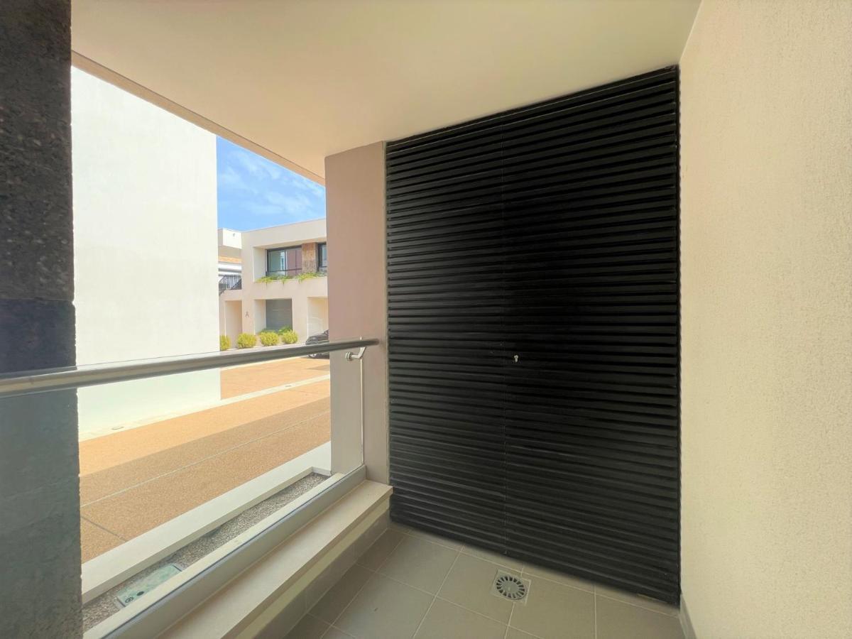 Faro Design 4 By Homing Apartment Bagian luar foto