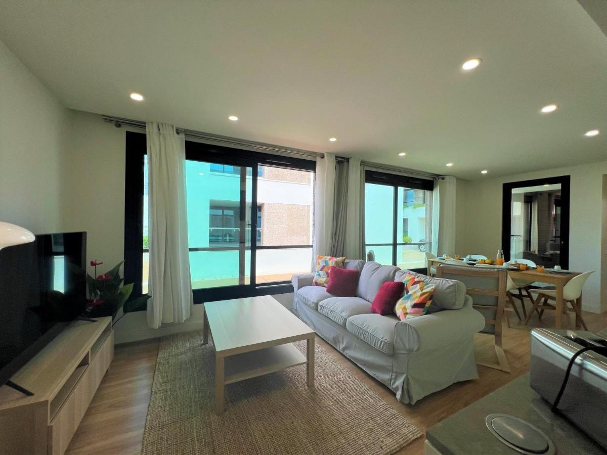 Faro Design 4 By Homing Apartment Bagian luar foto
