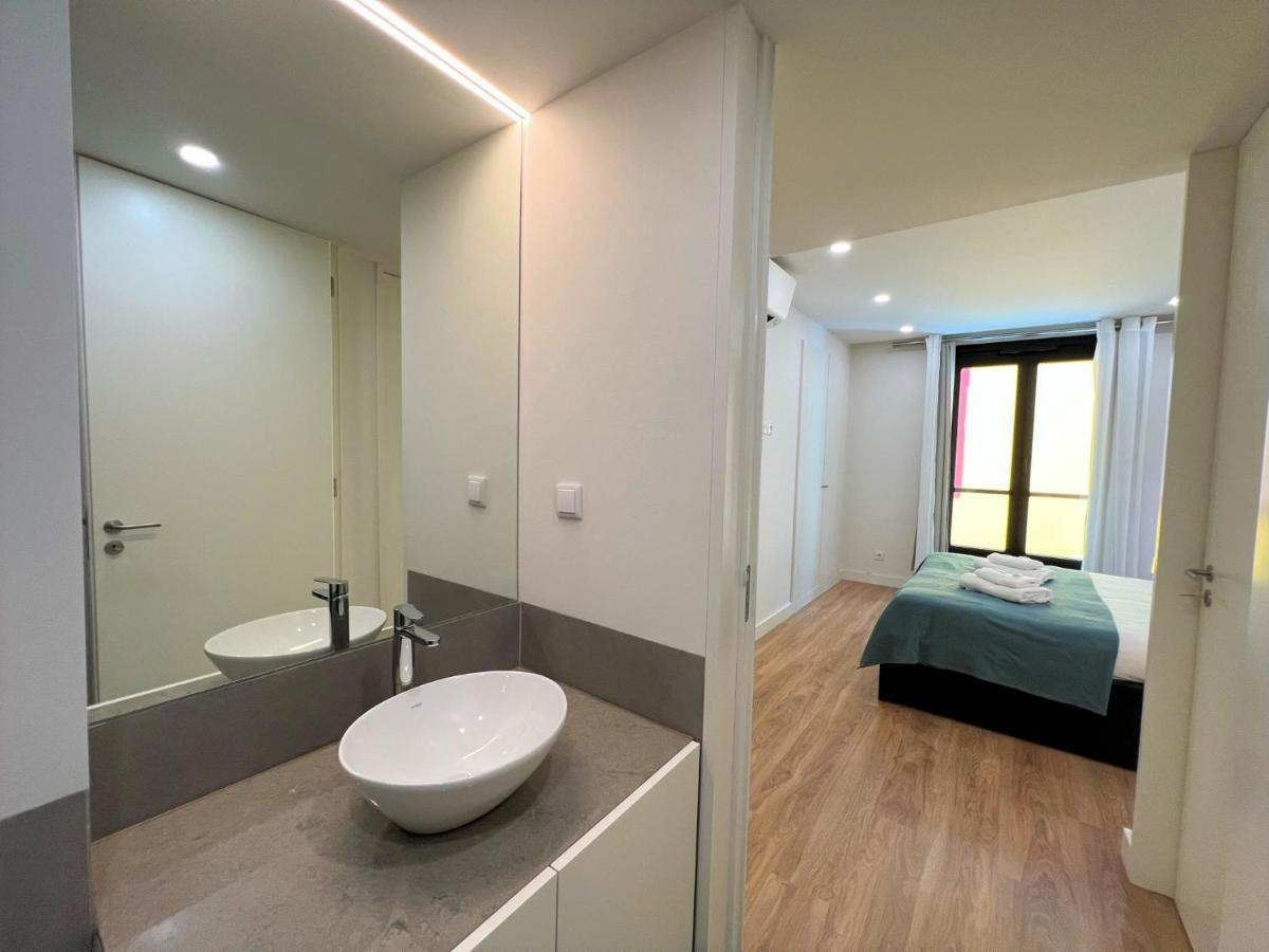 Faro Design 4 By Homing Apartment Bagian luar foto